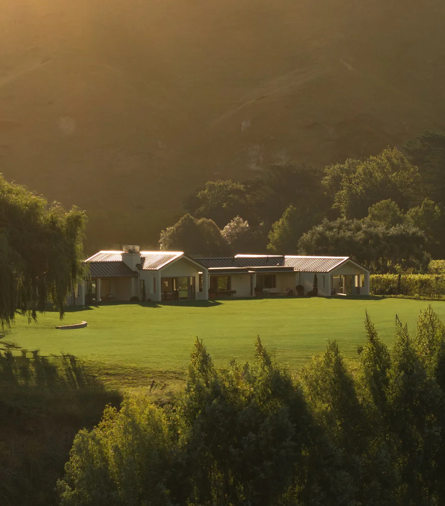 Craggy lodge outside
