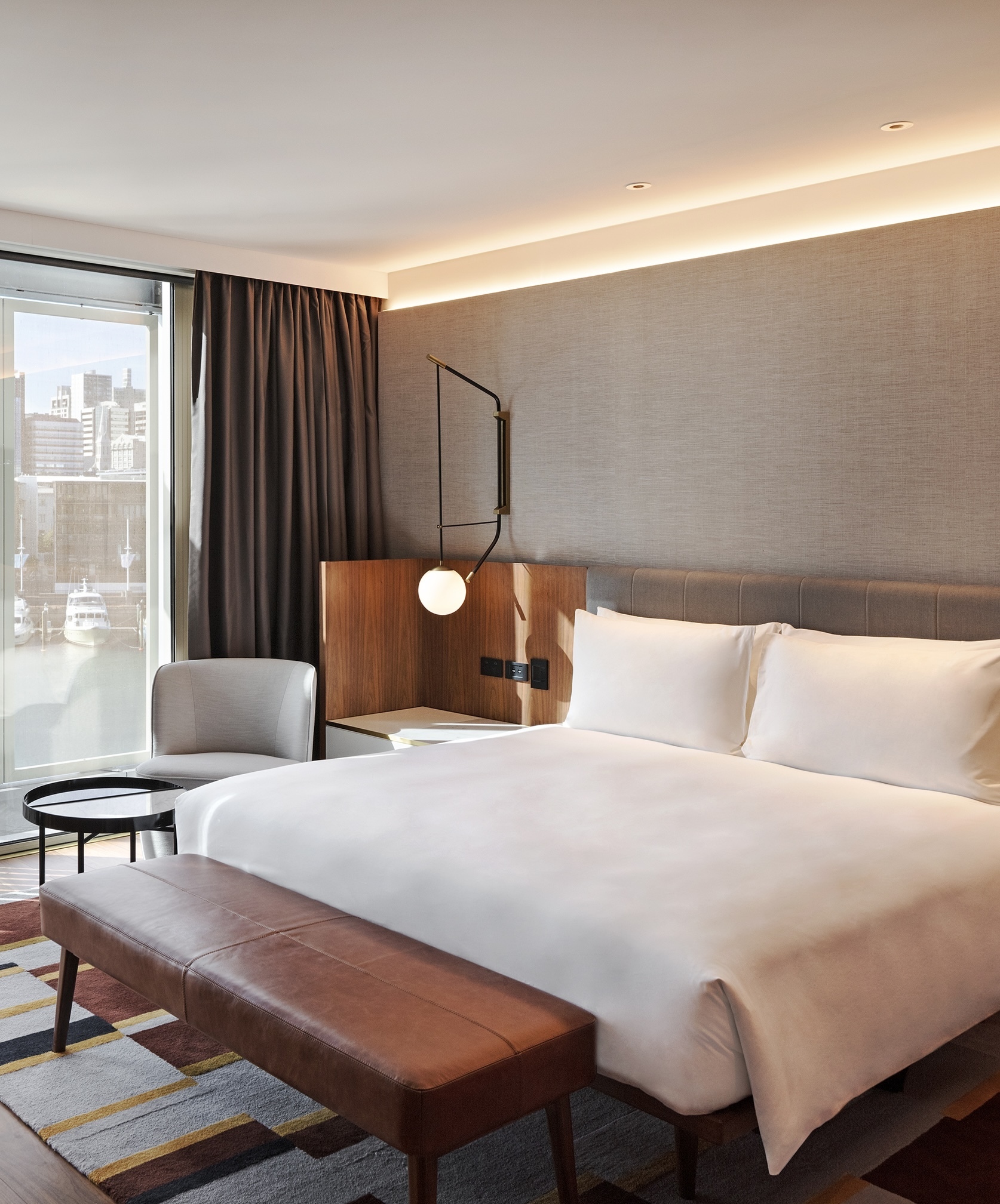 Executive suite room